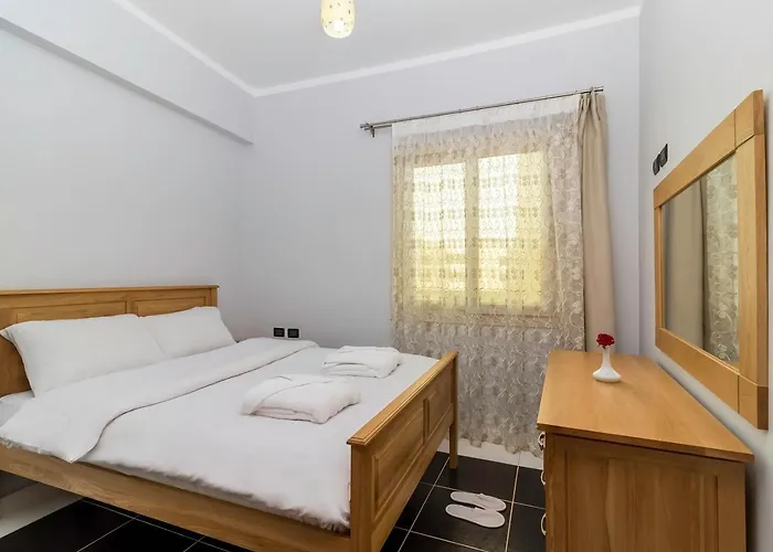 Üdülőközpont Royal Homes Gurdaka